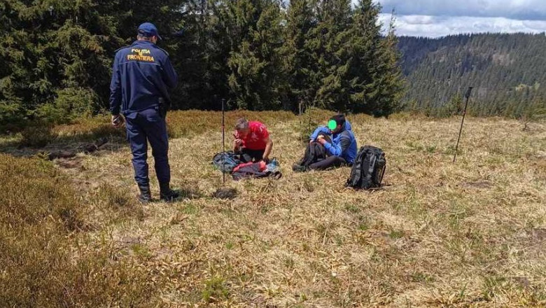 Un ucrainean aflat pe munte de 3 zile a fost salvat cu un elicopter SMURD Imagine