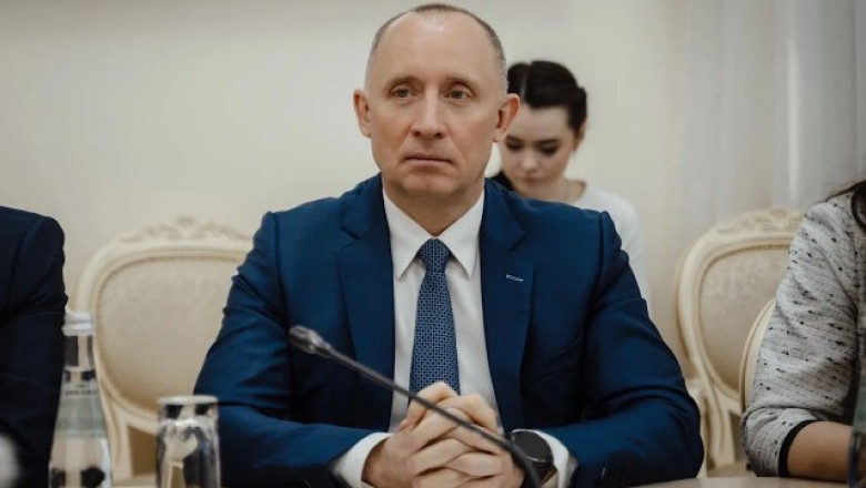 Un viceguvernator rus a furat un miliard de ruble destinat fortificatiilor. Regiunea pe care trebuia sa o apere Imagine