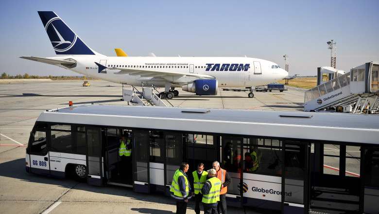 Un zbor cu Tarom pe cursele interne e mai scump decat unul la Londra cu o companie low-cost Imagine