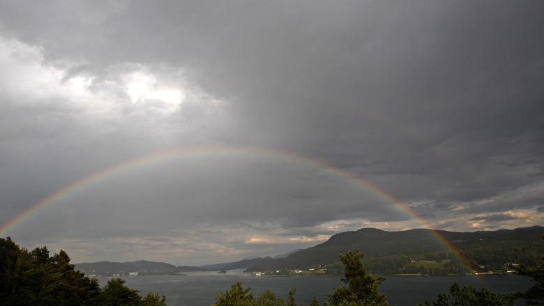 Una dintre cele mai frumoase si bogate tari din Europa cauta lucratori, inclusiv romani. Salariile sunt de peste 20.000 de euro pe an Imagine