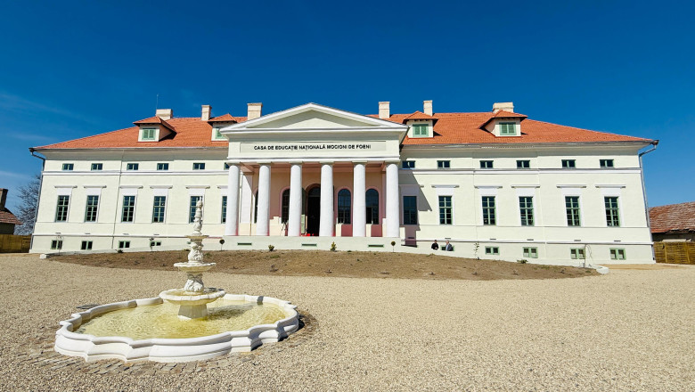 Una dintre cele mai vechi cladiri din vestul tarii a fost restaurata. Imagini din conacul familiei Mocioni, construit acum 275 de ani Imagine