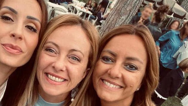 Una dintre femeile ucise duminica la Roma era prietena sefei guvernului italian, Georgia Meloni. „Nu este corect sa mori asa” Imagine
