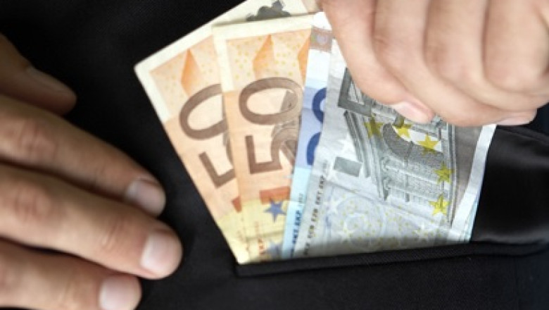 Unde poti sesiza neregulile si fraudele. Cum sa redactezi o plangere penala de turism electoral Imagine