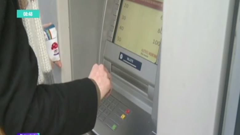 Ungaria impaca si bancile si clientii. Imprumuturile ipotecare in valuta, convertite in forinti la cursul pietei Imagine