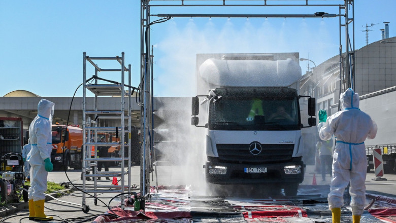 Ungaria: Ipoteza socanta pentru focarul de febra aftoasa. Autoritatile iau in calcul un atac biologic cu virus artificial Imagine