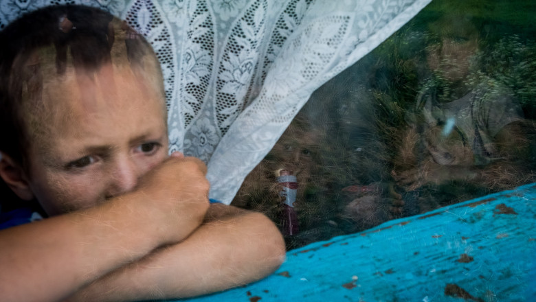 Unul din patru copii din UE, expus riscului de saracie. Romania are cea mai ridicata rata Imagine