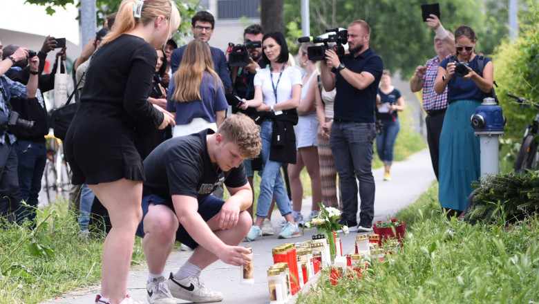 Unul dintre cei doi elevi romani raniti in atacul din Austria, impuscat de patru ori, a fost operat de urgenta. Ce spune mama lui Imagine