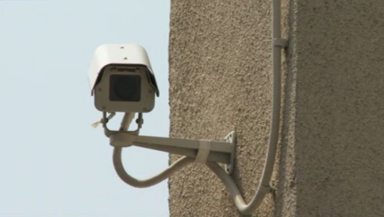 Unul dintre suspectii jafului din cutiile de valori din Pitesti a fost vazut si la o banca din Ploiesti Imagine