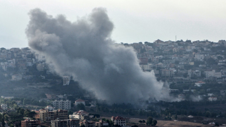 UPDATE Bombardamente si raiduri aeriene intre Hezbollah si Israel. Gruparea sustinuta de Iran anunta o „noua faza” a luptelor Imagine