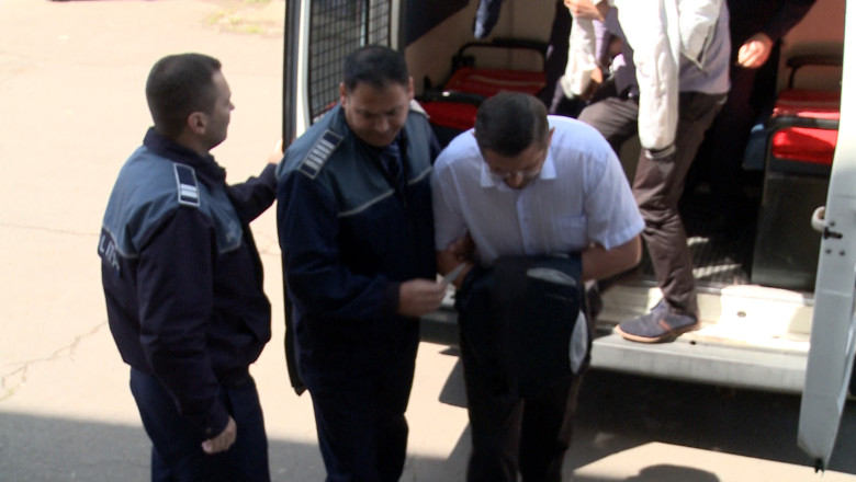 UPDATE. Preotul Ovidiu Miron Pop a fost arestat. Anchetatorii au facut interceptari telefonice in dosar Imagine