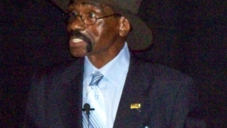 „Uraganul” Rubin Carter, pugilistul care a stat 20 de ani in inchisoare pe nedrept, a murit Imagine