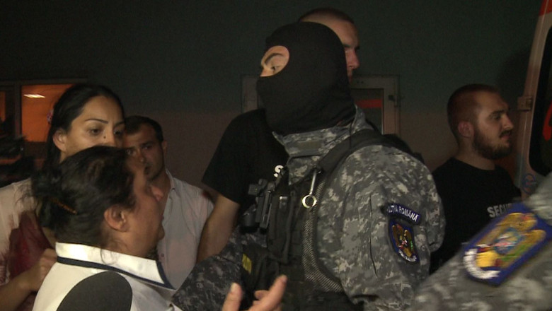 Urgentele de la Spitalul Judetean, luate cu asalt de romi. Unul fusese lovit in cap! Au intervenit mascatii Imagine
