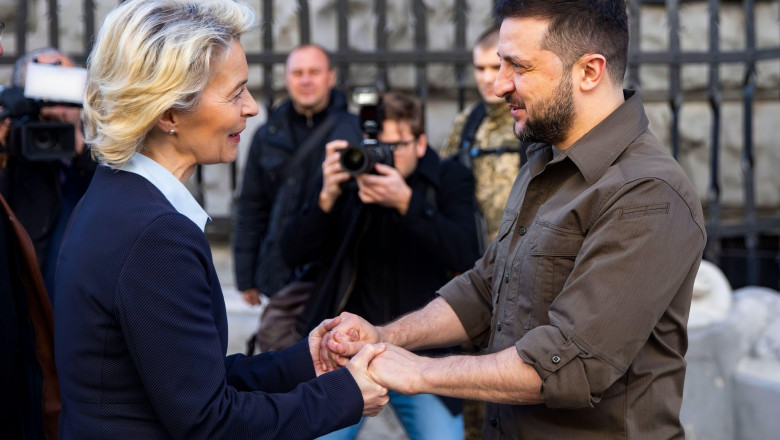 Ursula von der Leyen este din nou la Kiev Imagine