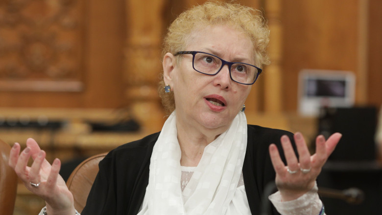 USR acuza PSD si PNL ca blocheaza revocarea Renatei Weber din functia de Avocat al Poporului. „Ocupa ilegal functia din iunie 2024” Imagine