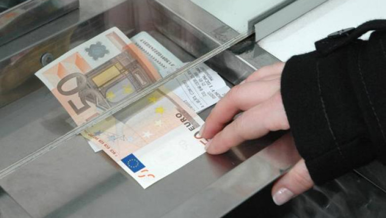 UTILITAR. Care va sunt drepturile la casele de schimb valutar Imagine