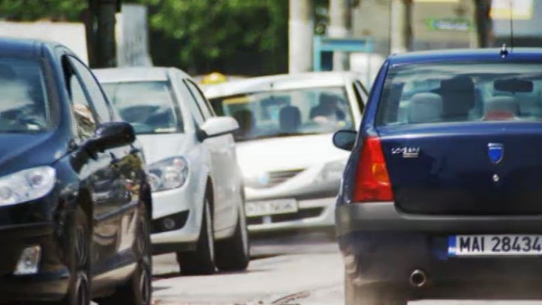 UTILITAR. Pentru a iesi din tara cu o masina imprumutata este necesara o procura Imagine