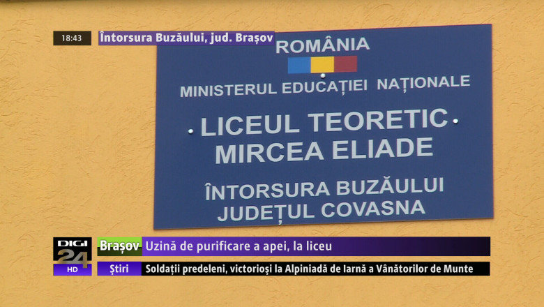 Uzina de purificare a apei, in liceu Imagine