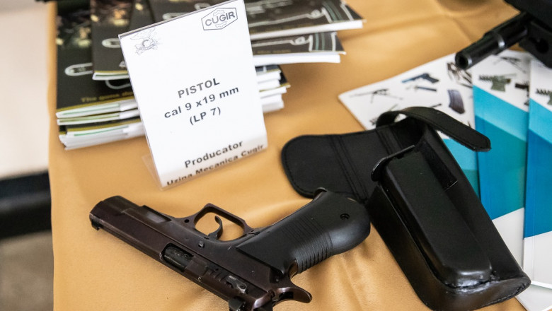 Uzina Mecanica Cugir a scapat de datorii. Guvernul vrea sa creasca productia de munitie si a aprobat 88 de posturi noi Imagine