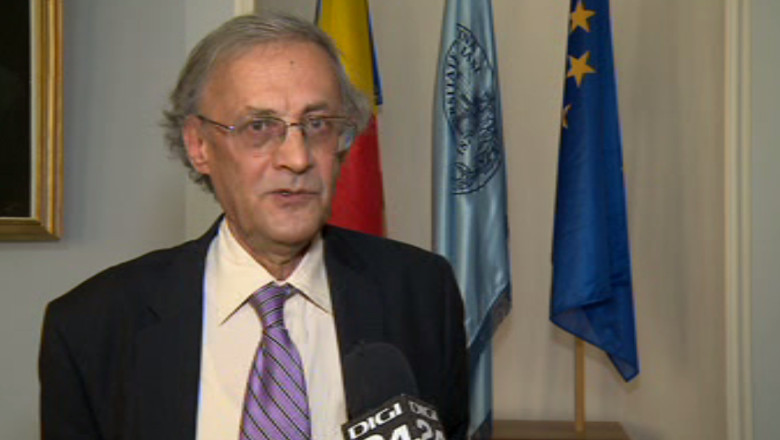 V. Astarastoae: "Medicilor li s-a interzis sa organizeze greve pentru ca sunt prea puternici" Imagine