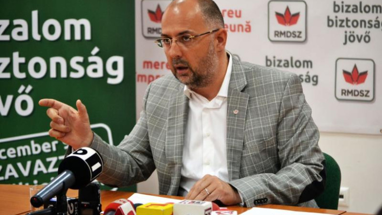 V.Ponta, C.Antonescu, V.Blaga si oficiali din Ungaria vor participa la Congresul UDMR Imagine