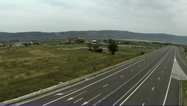 V. Ponta: In licitatii au castigat firmele cu preturile cele mai mici. Acum sunt in insolventa Imagine