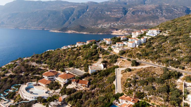 Vacante aproape de doua ori mai scumpe in Turcia. Si turcii merg in concediu in Grecia: „Se folosesc de inflatie sa creasca preturile” Imagine
