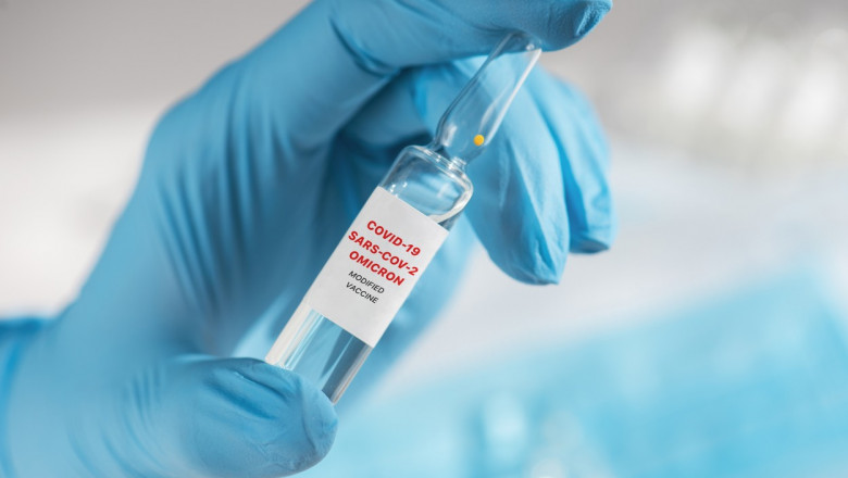 Vaccinurile Pfizer si Moderna adaptate pentru varianta Omicron BA.1 au fost autorizate in Uniunea Europeana Imagine