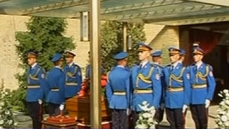 Vaduva lui Iosif Broz Tito, inmormantata la Belgrad Imagine