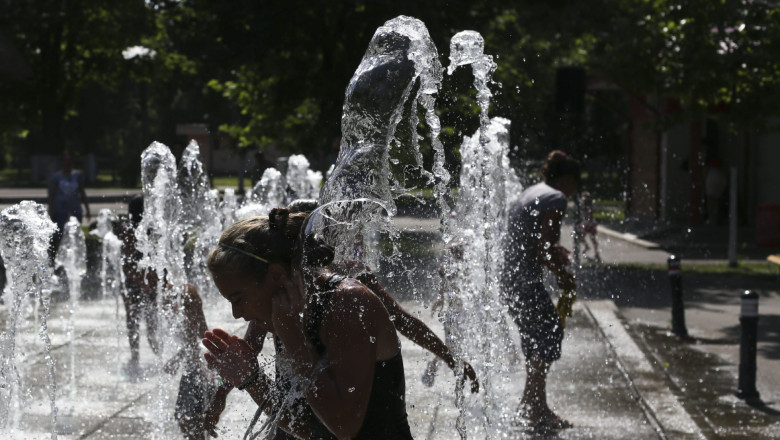 Val de caldura intens in ultima luna a verii: cum va fi vremea la mare si in Bucuresti. Explicatiile sefei ANM, Elena Mateescu Imagine