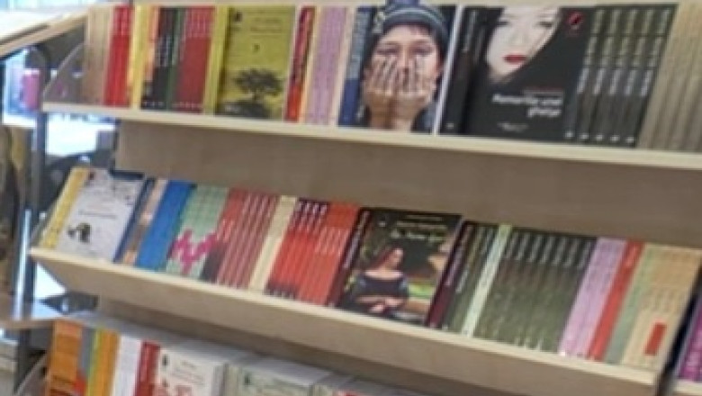 Vanzarile de carte, in scadere. Ce lecturi prefera romanii Imagine