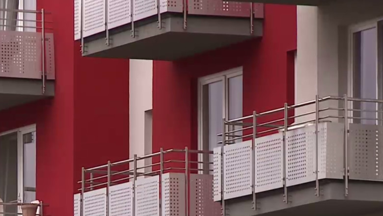 Vanzarile de locuinte au scazut cu pana la 40% fata de anul trecut, dar preturile raman tot ridicate. Interes scazut si la „Noua Casa” Imagine
