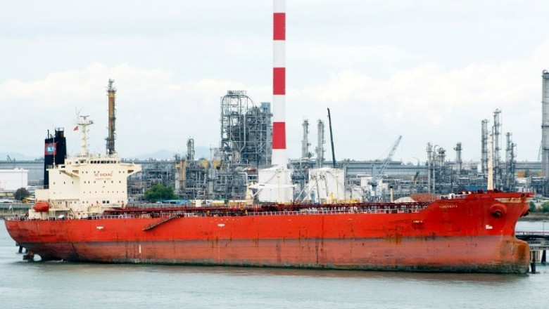 Vaporul care a scufundat un guvern: Petrolierul nord-coreean captiv intr-un port al Libiei a reusit sa plece Imagine