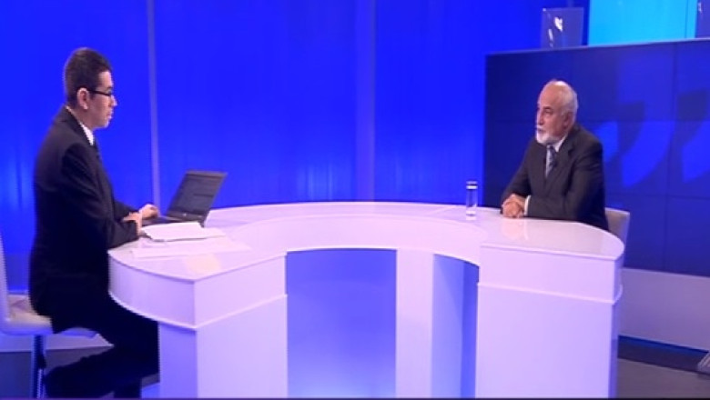 Varujan Vosganian, un interlocutor deranjat de intrebarile lui Cosmin Prelipceanu Imagine