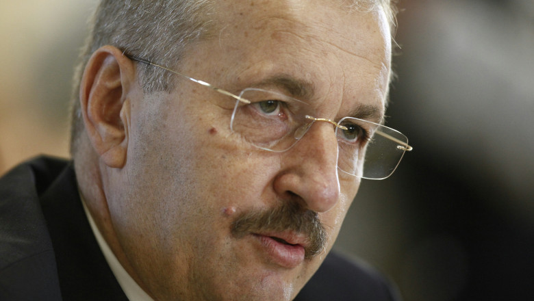 Vasile Dincu despre intentiile lui Ciuca de a-i cere demisia: „Este o montura userista” Imagine