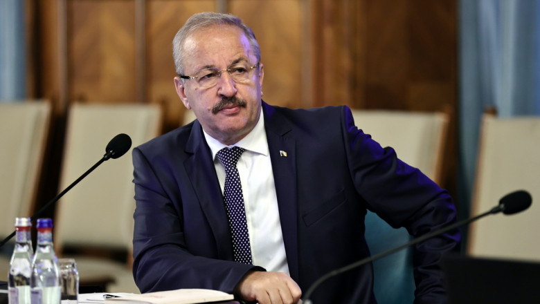 Vasile Dincu, prima reactie dupa demisie: Nu am avut niciun repros concret din partea presedintelui Imagine