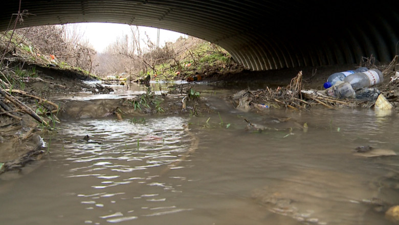 VASLUI. Buget de 4 milioane de lei pentru reteaua de apa potabila, cheltuit complet, constructii zero    Imagine