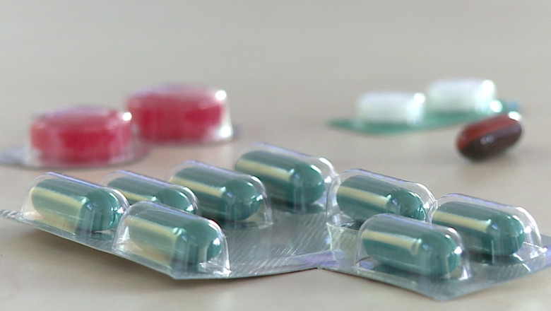 VASLUI. O fata de 16 ani a ajuns la spital dupa ce a testat o reteta de slabit gasita intr-o revista Imagine