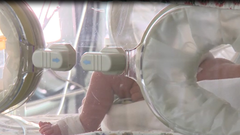 VASLUI. Un copil de 2 luni, in stare grava la spital. Politistii cred ca a fost batut de parinti Imagine