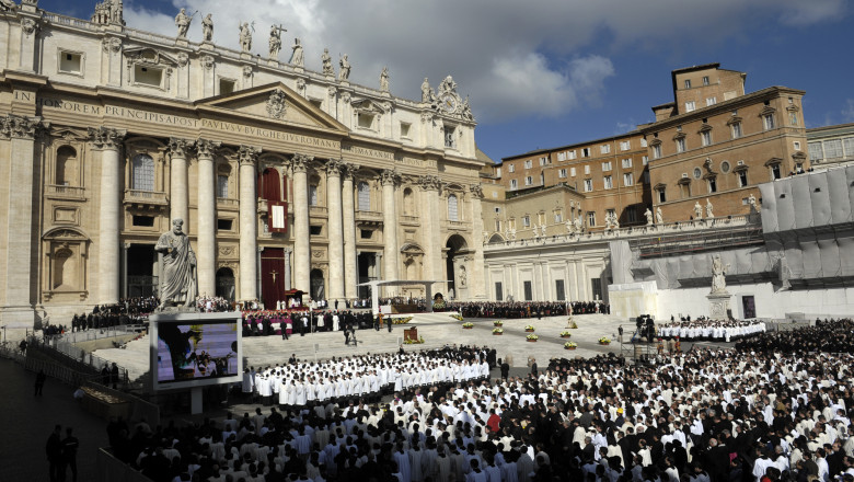 Vaticanul, spionat de americani Imagine
