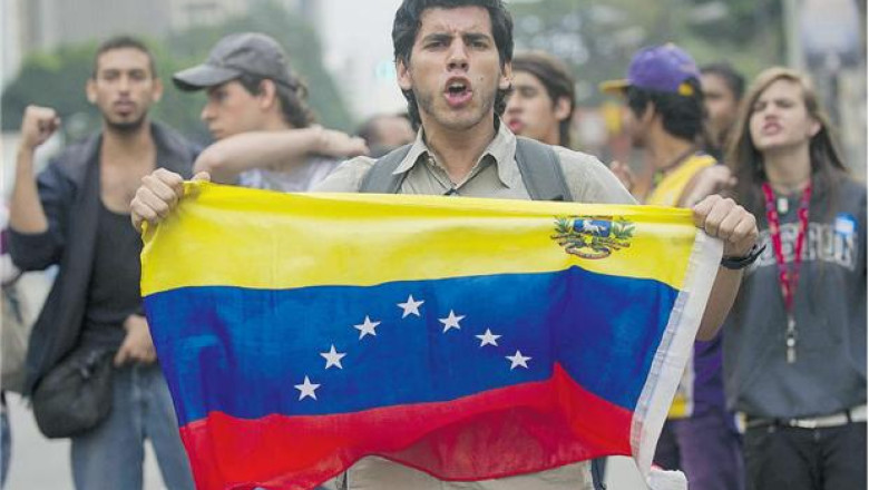 VENEZUELA. Manifestatii pro si contra presedintelui Nicolas Maduro Imagine