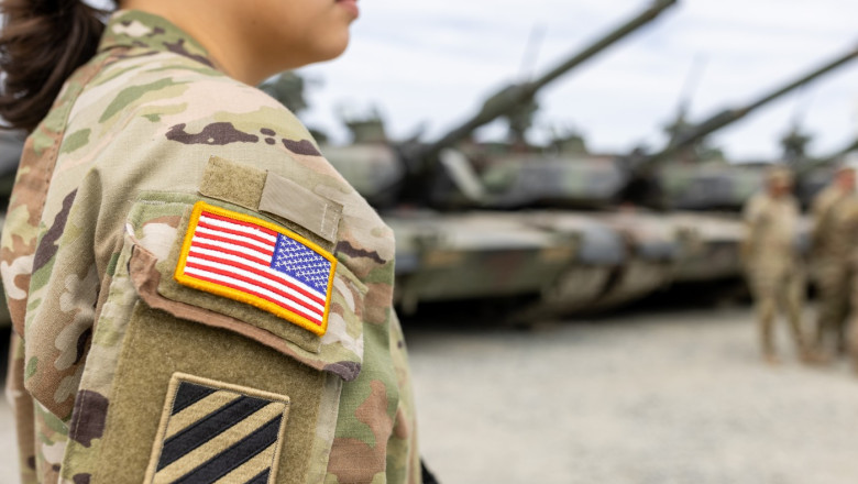 Veteranele armatei SUA il acuza pe Pete Hegseth ca minte despre standardele militare: „Nu am cerut tratament special” Imagine