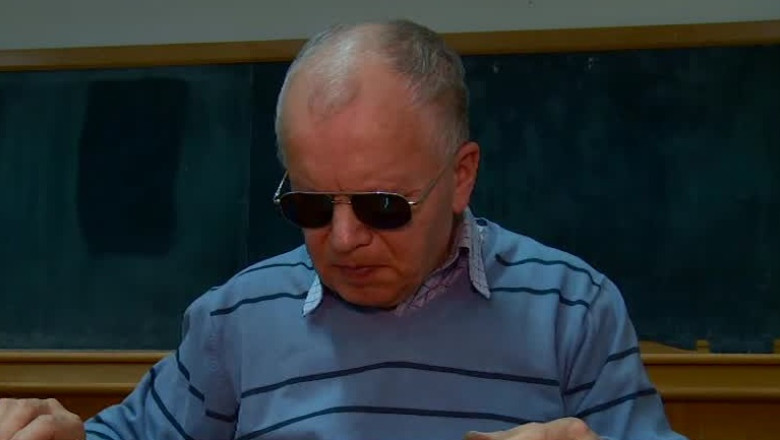 Viata, dincolo de intuneric si tacere Imagine