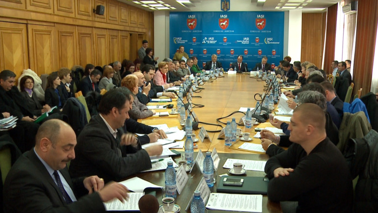 Vicepresedinte CJ Iasi fara atributii. Alin Aivanoaei trebuie sa astepte decizia instantei Imagine