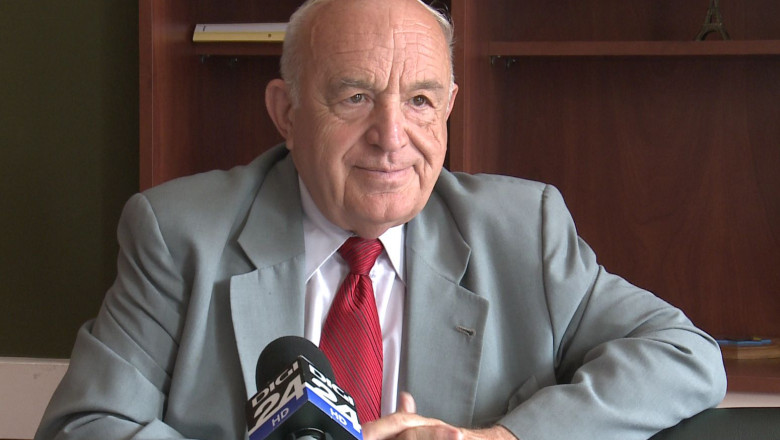 Viceprimarul Timisoarei Traian Stoia acuza: se fac matrapazlacuri cu terenuri si case!  Imagine