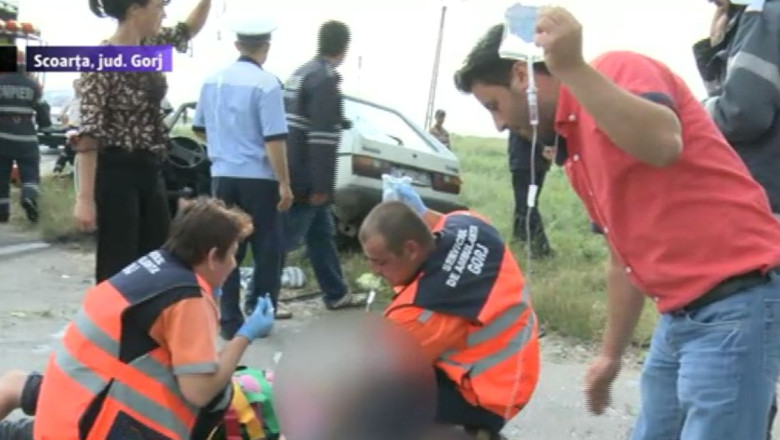 Victime tratate pe asfalt din lipsa de ambulante Imagine