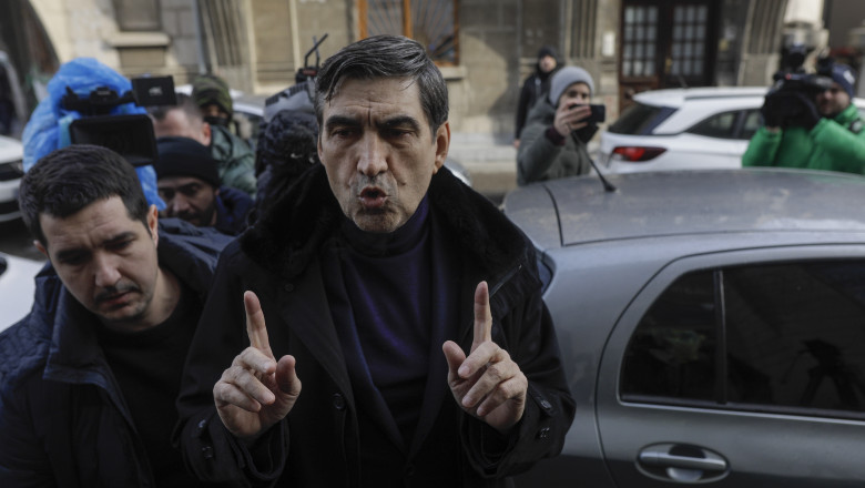 Victor Piturca spune ca nu a semnat nimic din ce i-au prezentat procurorii: „Consider ca e un mare-mare abuz” Imagine