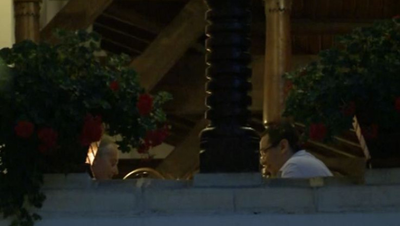 Victor Ponta a avut o intrevedere cu fostul premier britanic Tony Blair Imagine