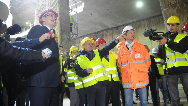 Victor Ponta: Angajatul nu este sclav pe plantatie, dar nici sindicatul nu este patronul, ca la Metrorex Imagine