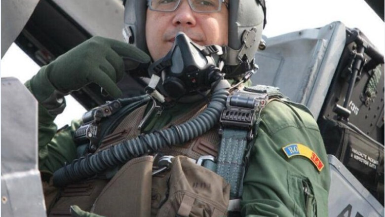 Victor Ponta, dupa zborul cu F16: "Inca sunt viu!" Imagine