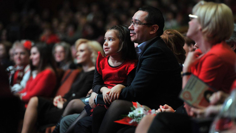 Victor Ponta: „Nu mi-as pune niciodata copiii sa gireze lucrurile ilegale pe care le fac eu” Imagine
